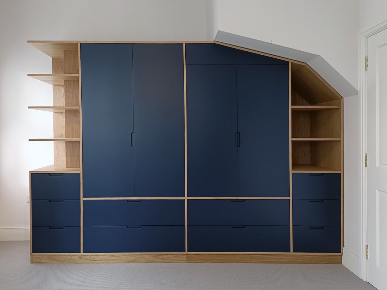 Bespoke Fitted Wardrobes